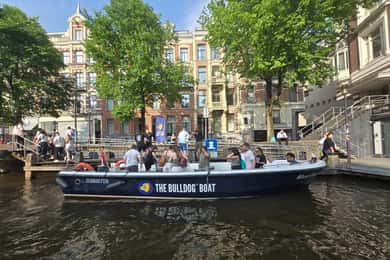 Amsterdam: The Bulldog Boat BYO Cannabis og drikke cruise