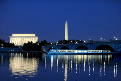 Washington DC: Thanksgiving Gourmet Dinner River Cruise