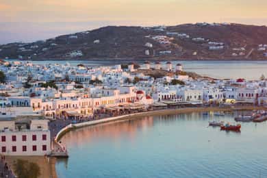 Small Group Mykonos Town Tour for Cruise Passengers