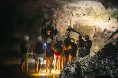 Tulum : rivière sacrée et rituel du feu dans une rivière souterraine mystique