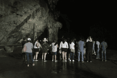 Mexico City: Taxco and Cacahuamilpa Caves Day Trip