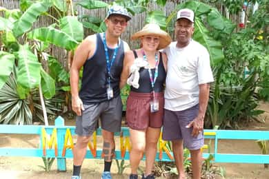 Daniel Johnson Sloths + Beach & Island Tour