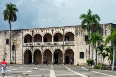 Punta Cana: Excursão VIP de um dia a Santo Domingo com recolha no hotel