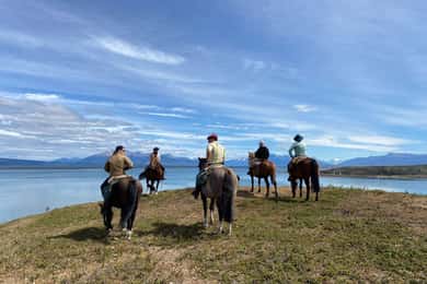 Puerto Natales: Traditional Horseback Riding Experience