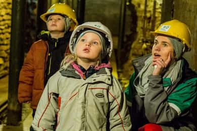 Von Tallinn aus: Bergbaumuseum Ida-Virumaa und Sillamäe-Tour