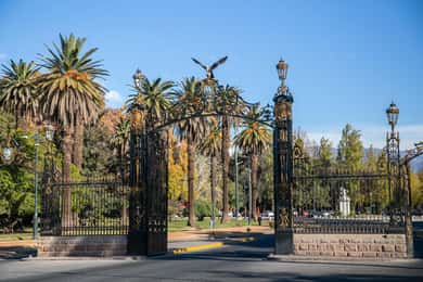 Mendoza: City Tour