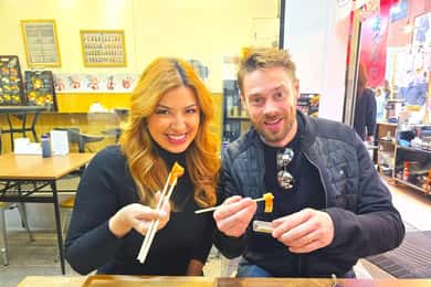Osaka: Kuromon Market 1.5-Hour Seafood & Street Food Tour