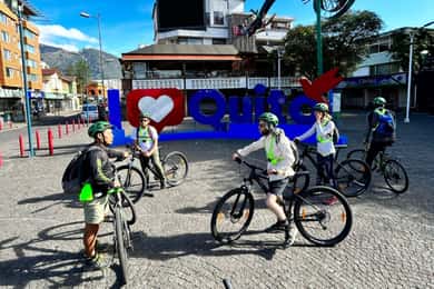 TOUR IN BICICLETTA SULL'EVOLUZIONE DI QUITO
