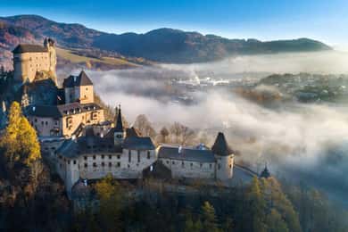 Von Bratislava aus: Dracula Nosferatu - Orava Castle Tagestour