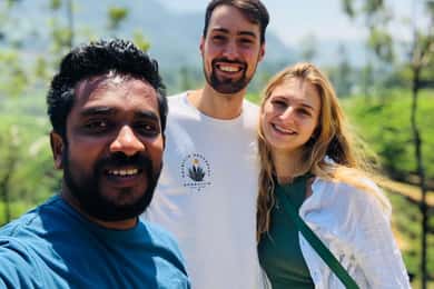 Kandy: Tuk Tuk Tour with Ambuluwawa Tower & Pinnawala