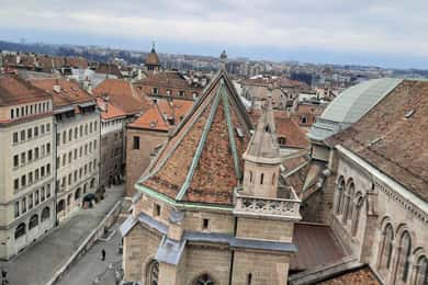 Geneva: Old Town, Chocolate & Lake Guided Walking Tour