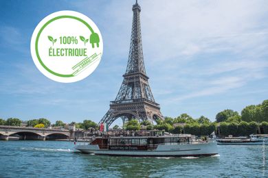 Paris: Fast access Seine River Cruise from Eiffel Tower