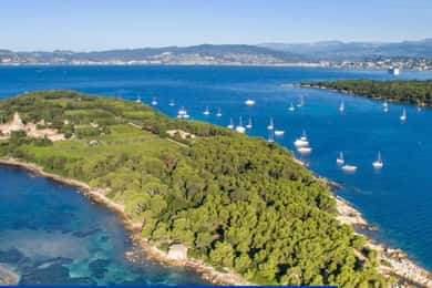 Privé zeilcruise naar Cap d'Antibes en de Lérins eilanden