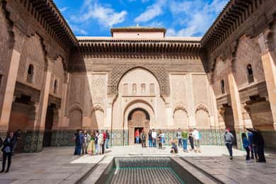 Marrakech: Madraza Ben Youssef, Jardín Secreto y Visita de la Medina