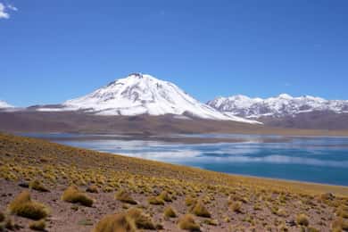 Passeio triplo: Pedras vermelhas, lagoas das montanhas e Lagoa Chaxa