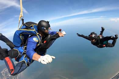 Cape Town: Tandem Paragliding Adventure with Transfers