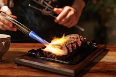 Jantar Experiência Argentina Menu imersivo de 16 pratos e vinhos