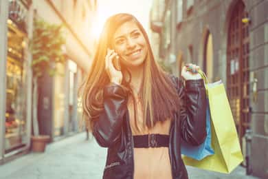 Tour dello shopping a Milano con aperitivo