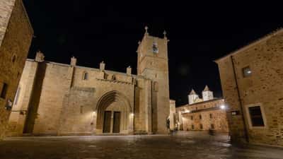 Cáceres Excursiones de varios días: lo MEJOR de 2025 - Cancelación ...