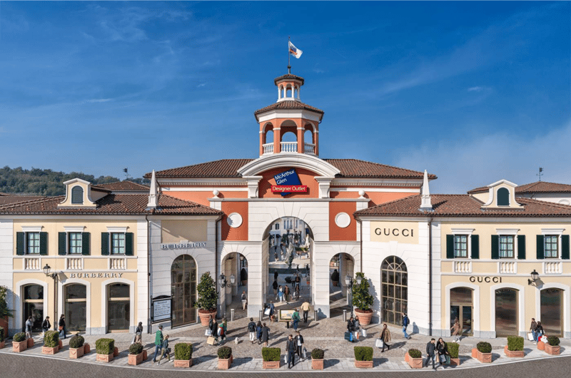 Serravalle Designer Outlet, Alessandria Reserva de entradas y