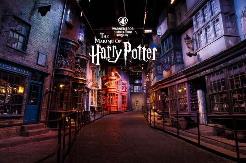 ハリー・ポッター ニワトコの杖　STUDIO TOUR LONDON Harry Potter Tours, Great Britain - Book Tickets & Tours