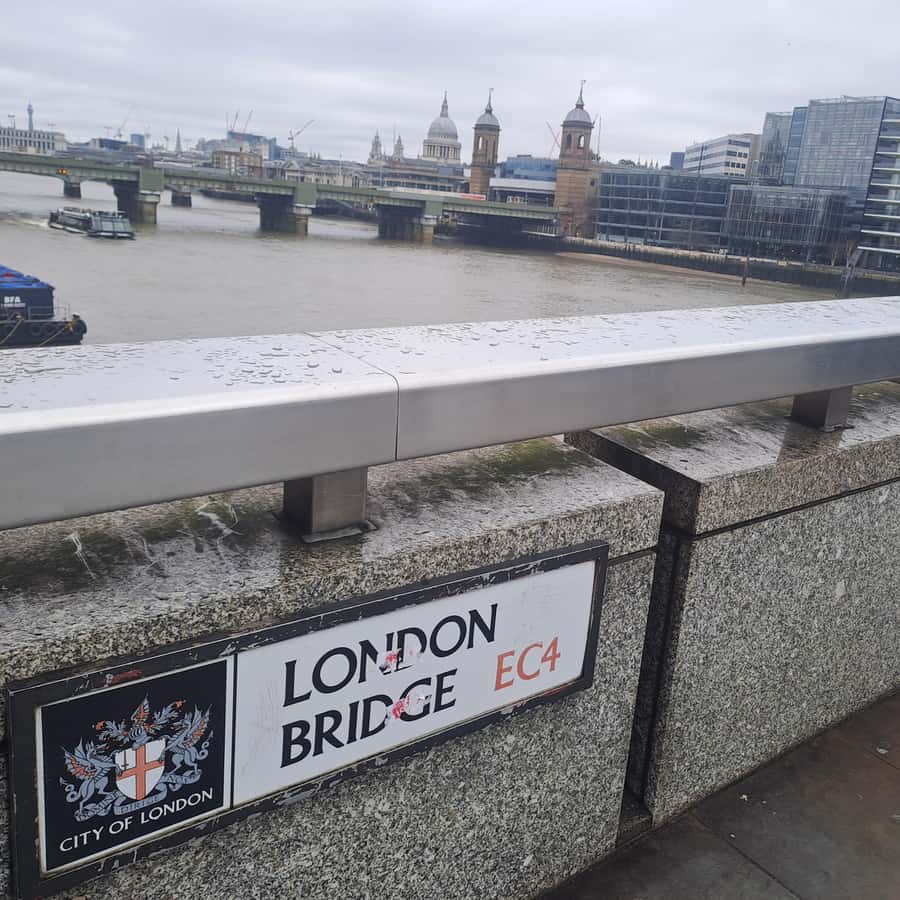 Borough Market London Bridge Fish Chips GetYourGuide