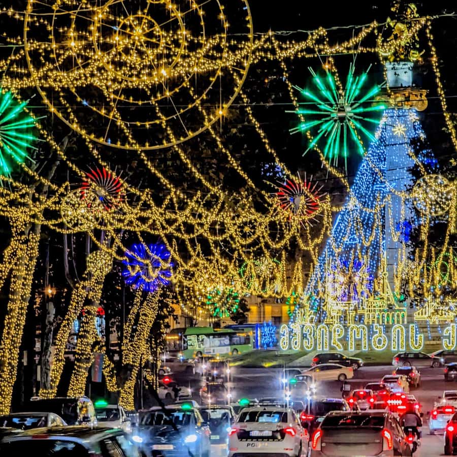Tbilisi: Christmas Market Hidden Gems Guided Walking Tour