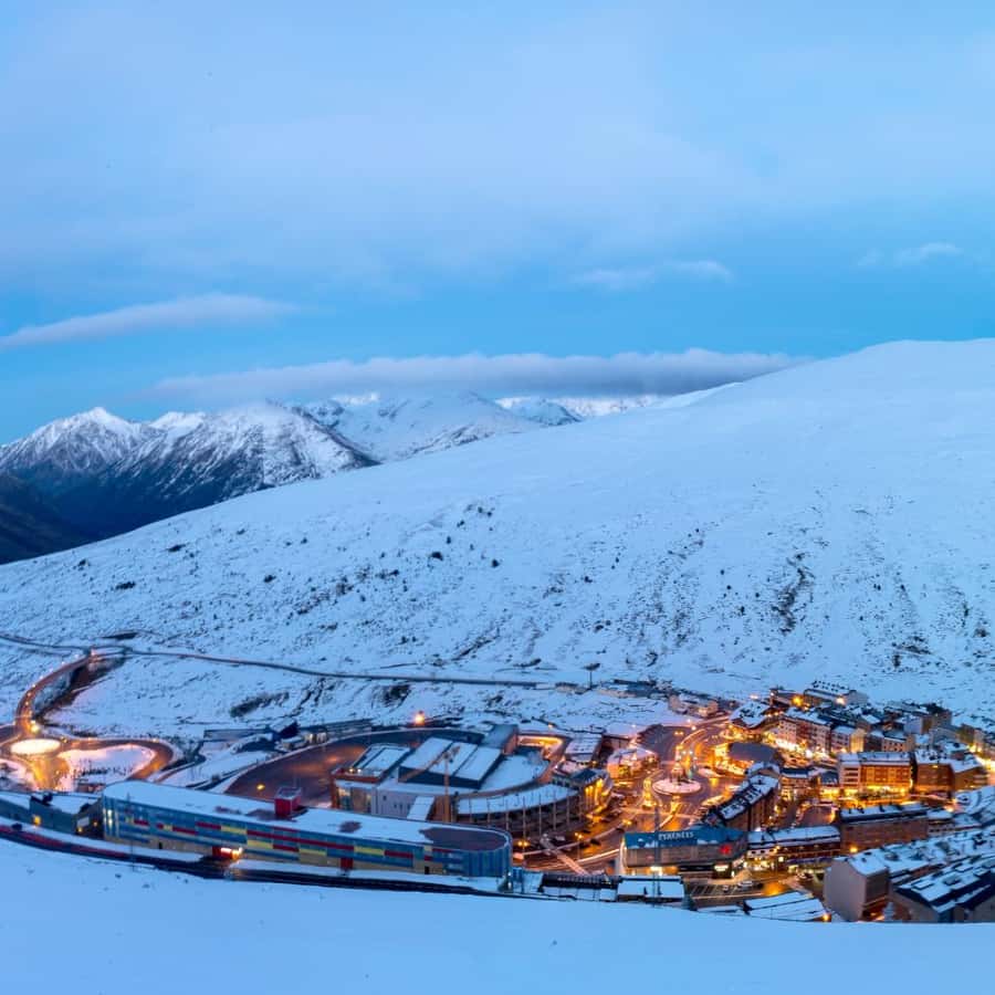 Tiflis: excursión de un día a Jinvali, Gudauri y Ananuri