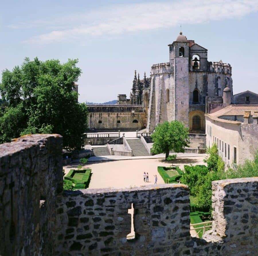 Colagem de mídia