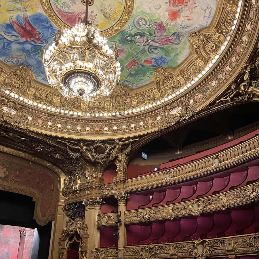 【 超希少 】重さ3.38Kg フランス ガルニエ宮 オペラ座 置物 オペラ・ガルニエで家族で宝探し | GetYourGuide 【 超希少 】重さ3.38