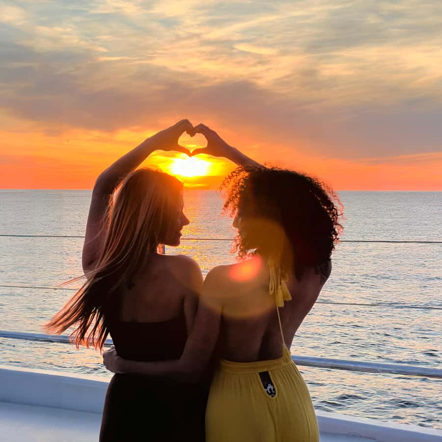 Ibiza: Formentera Cruise with Dinner, Sunset, and Drinks