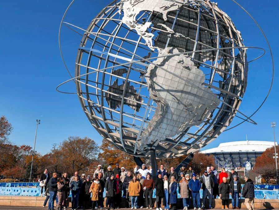 From Manhattan: Full-Day NYC Boroughs and Coney Island Tour
