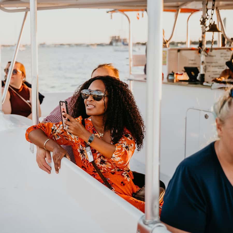 Palm Beach: Sightseeing Catamaran Cruise