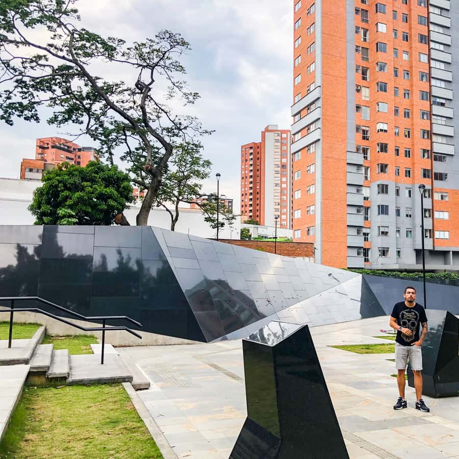 Colagem de mídia