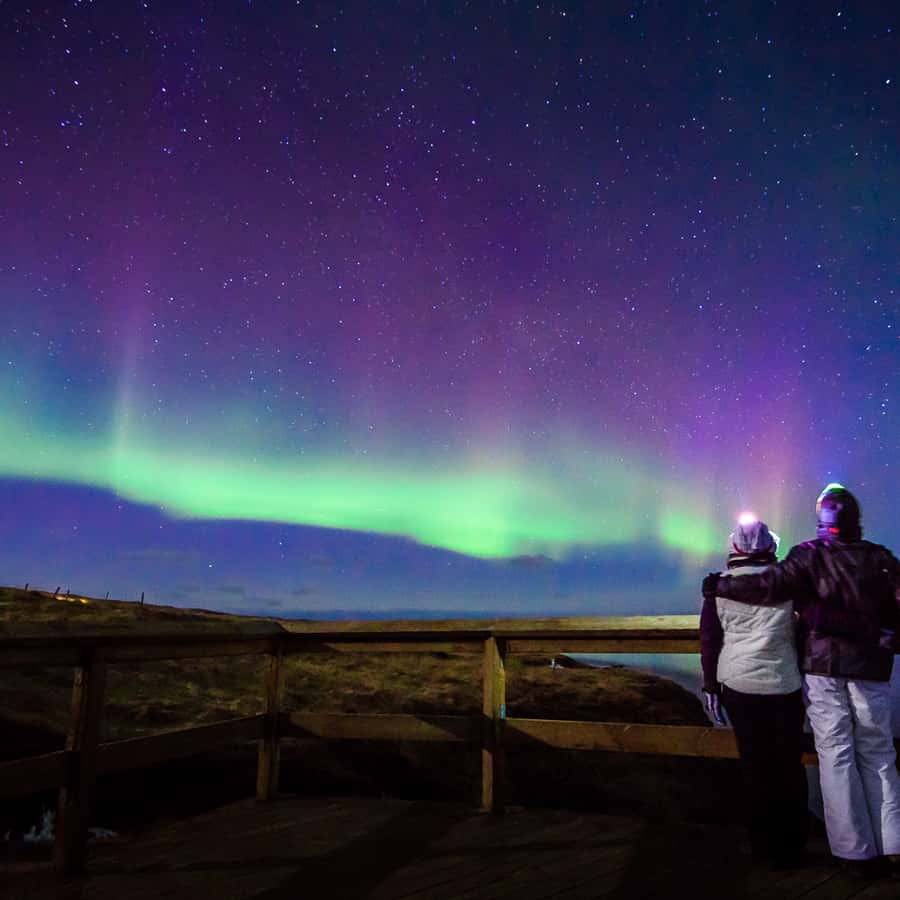 Small-Group Premium Northern Lights Tour from Reykjavik