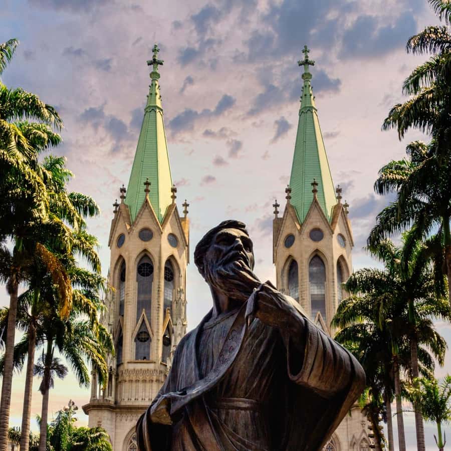 Colagem de mídia