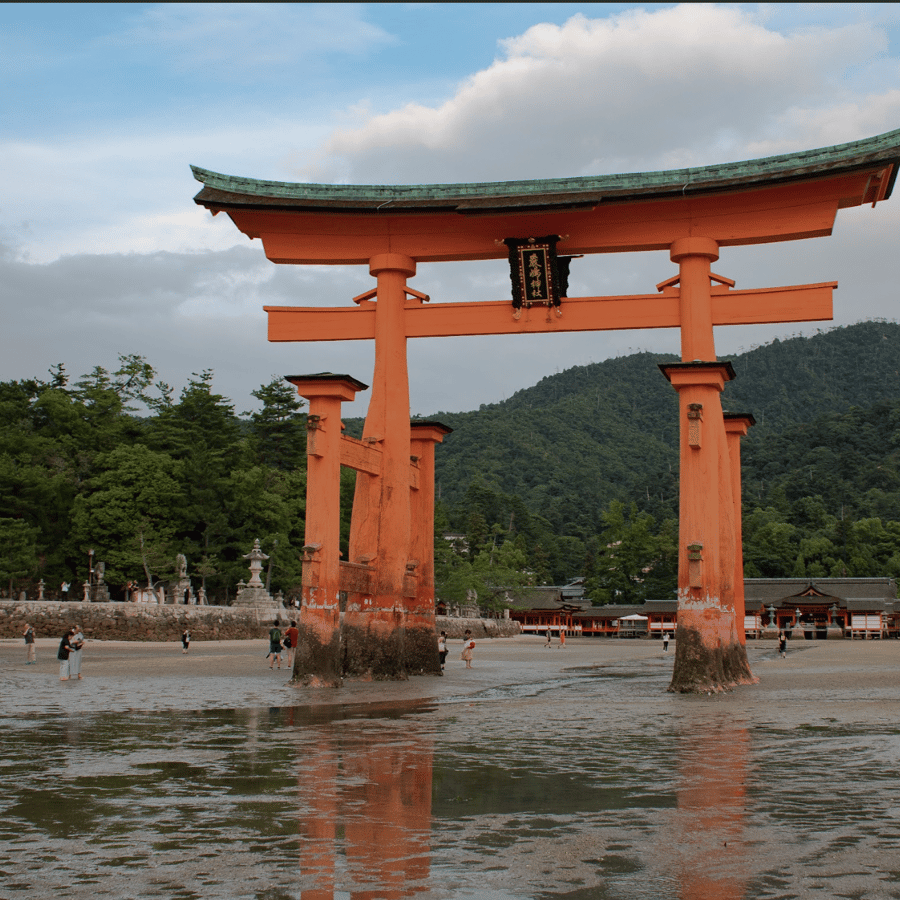 広島・宮島旅行ガイド 広島宮島 旅行ガイド - メルカリ