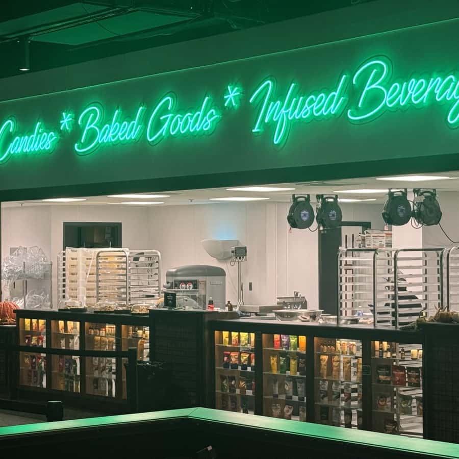 Smoky Mountain Cannabis THC Dispensary Tour & Jeep Adventure