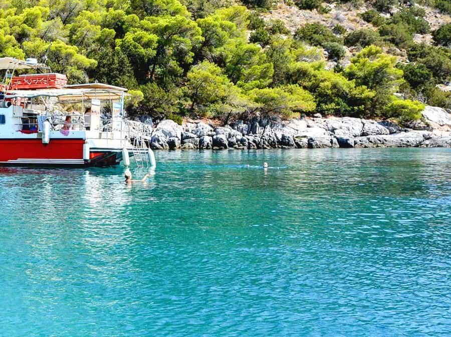 Hydra: Island Tour by Boat with Lunch