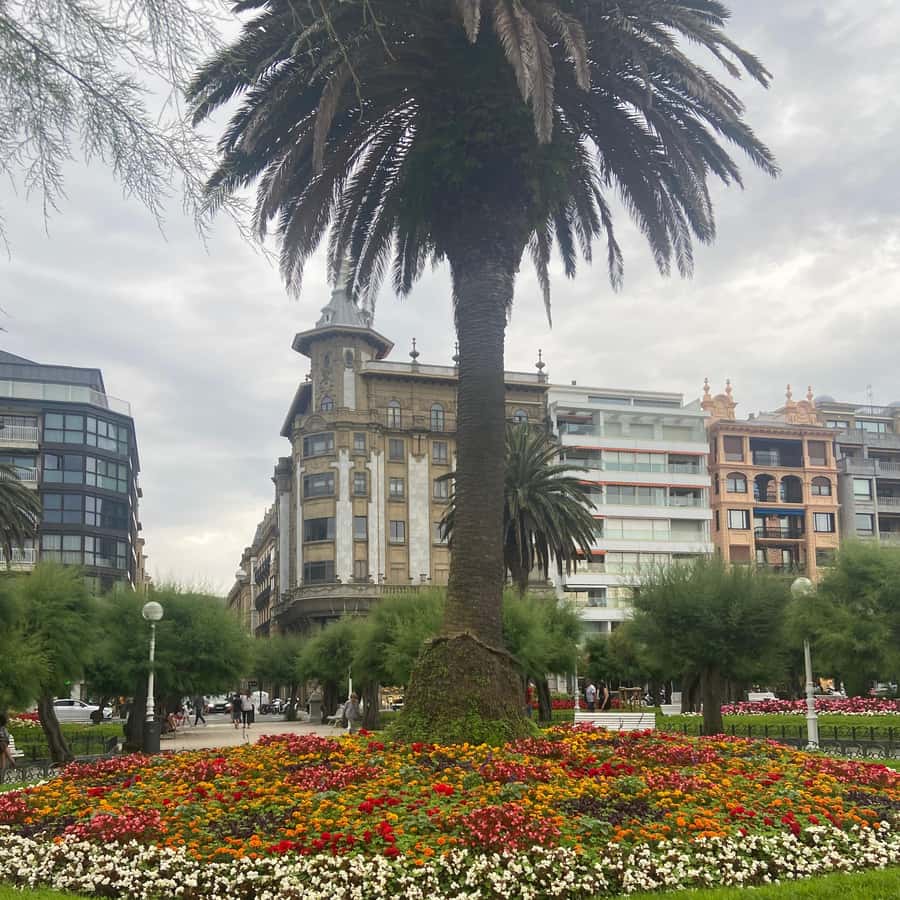 Colagem de mídia