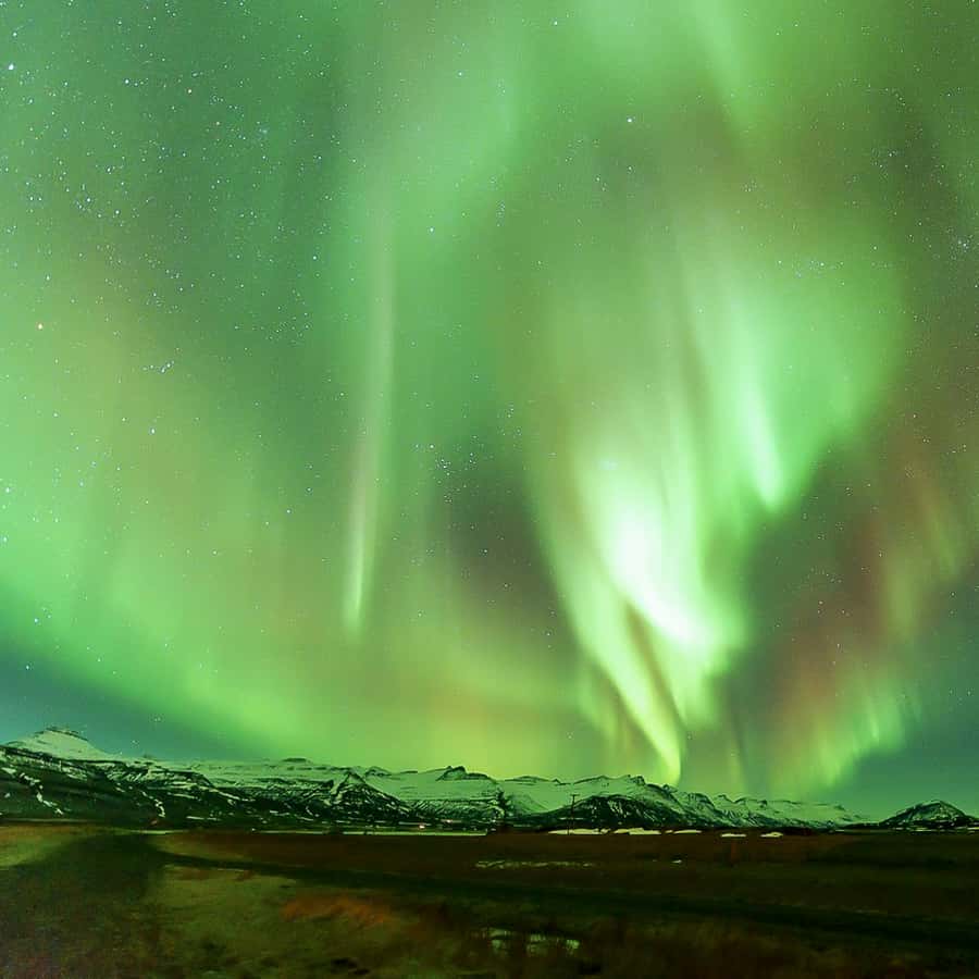 Small-Group Premium Northern Lights Tour from Reykjavik