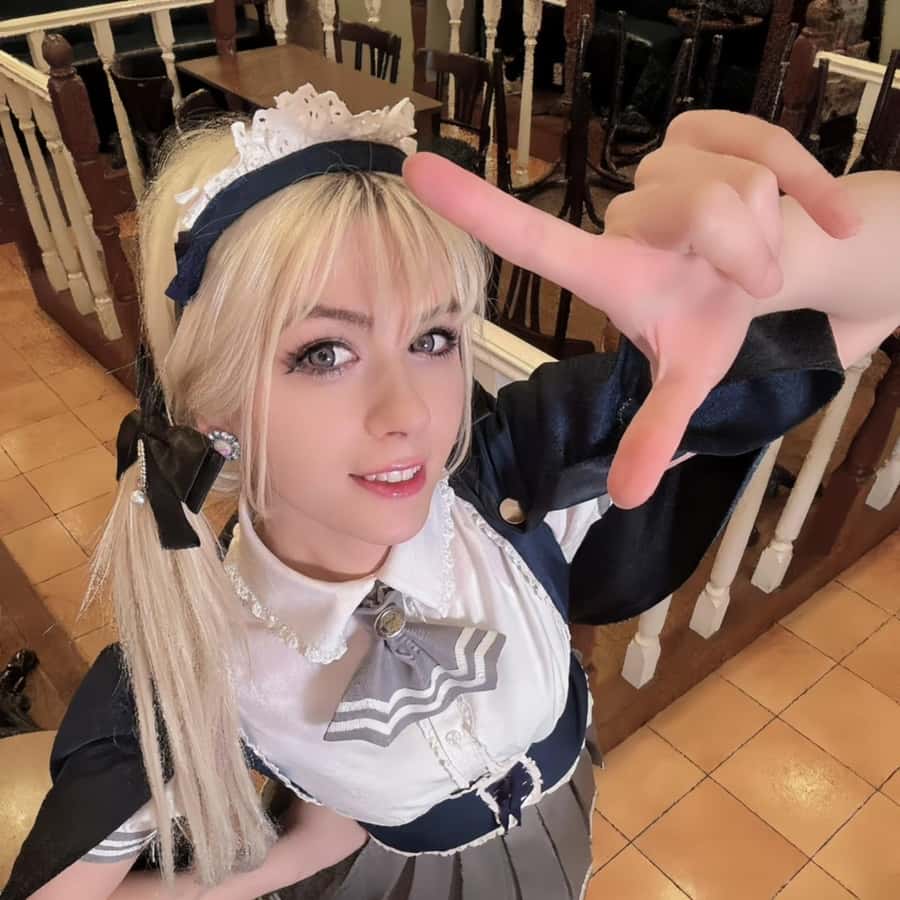 maid cafe curio ピンバッジ Experience Akihabara's Maid Witches: 1-Hour Cafe Magic | GetYourGuide