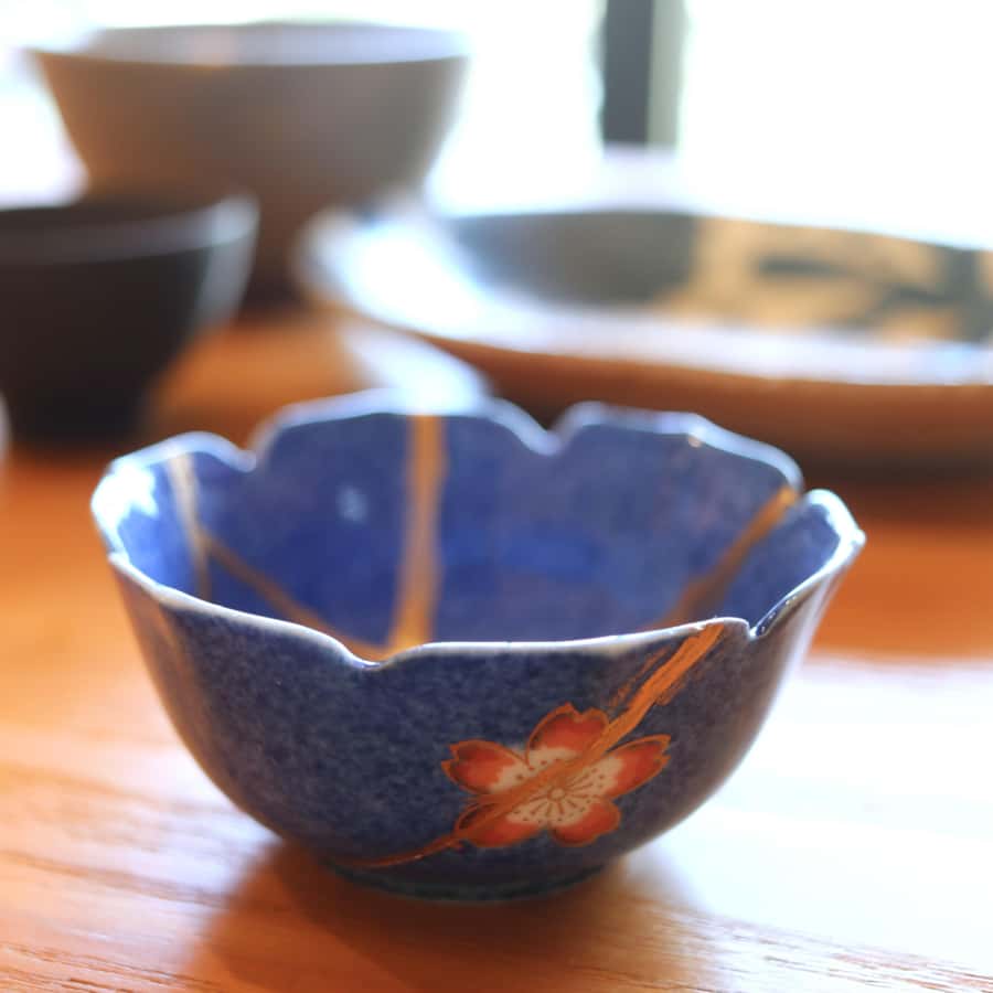 Omsk televideniesidan Tanya bilan guruh jinsiy aloqa