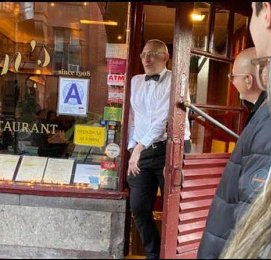 True Crime New York: NYPD-Guided Mafia Walking Tour w/ Food