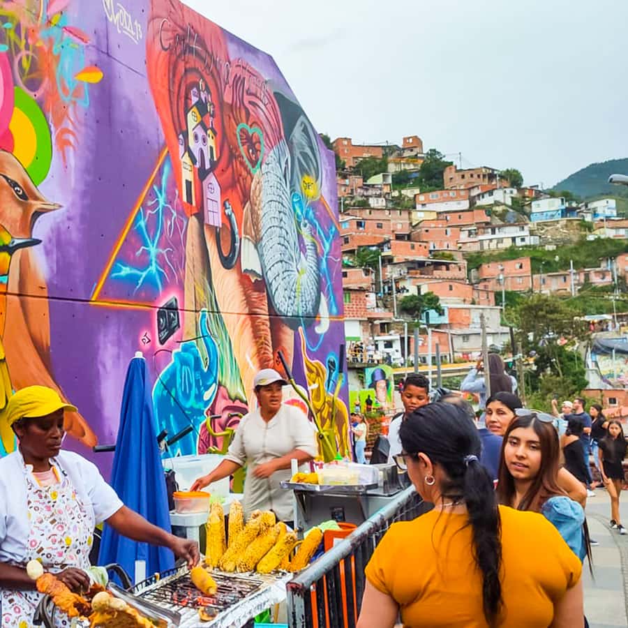Colagem de mídia