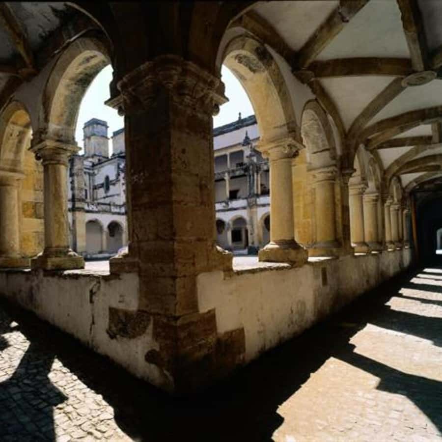 Colagem de mídia