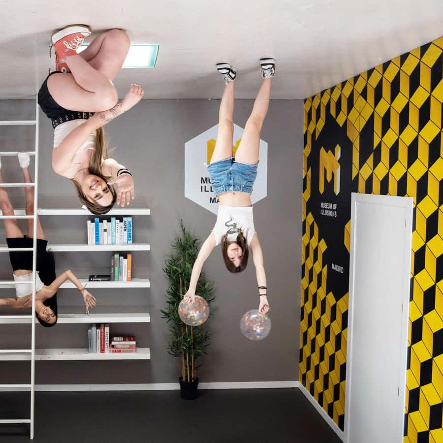 Colagem de mídia