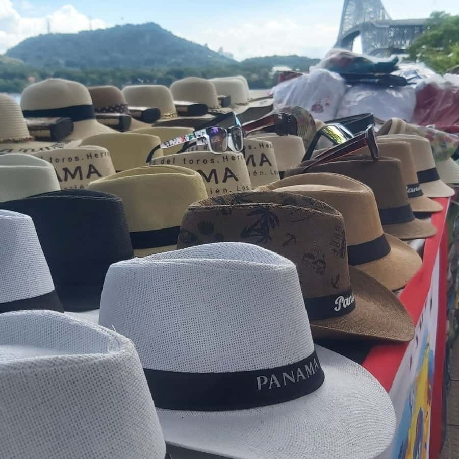 Colagem de mídia