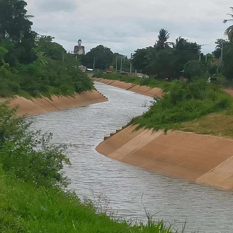 Colagem de mídia