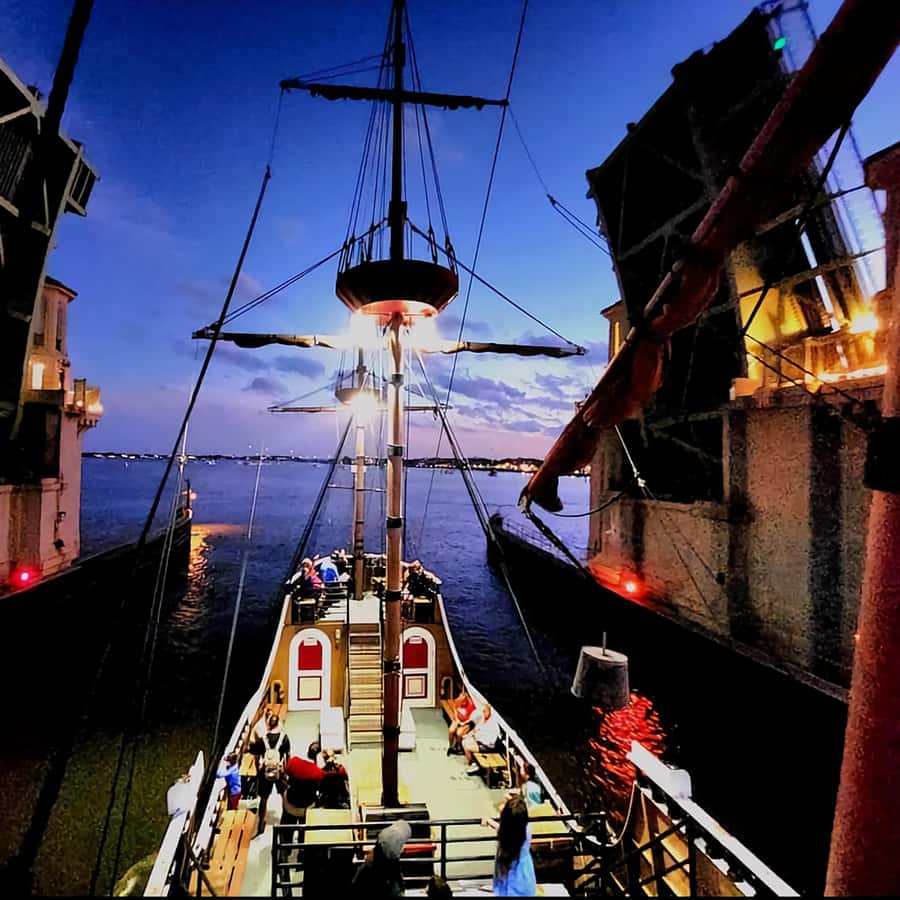 St. Augustine: Nights of Lights Pirate Ship Tour